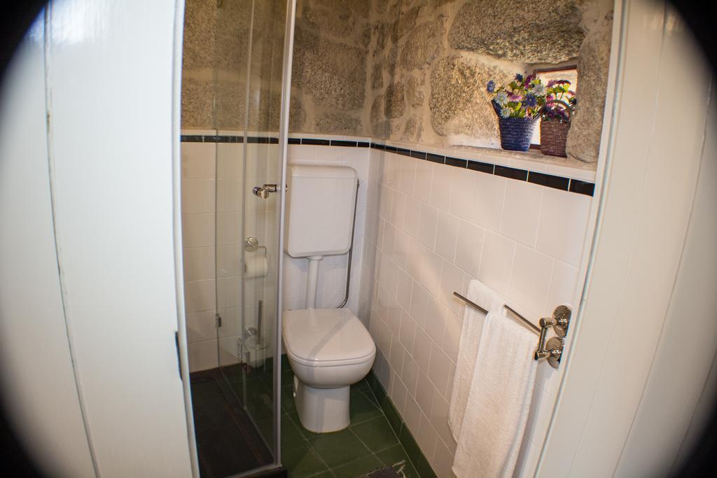 Casas Dos Avos Guest House Vale de Cambra Bilik gambar