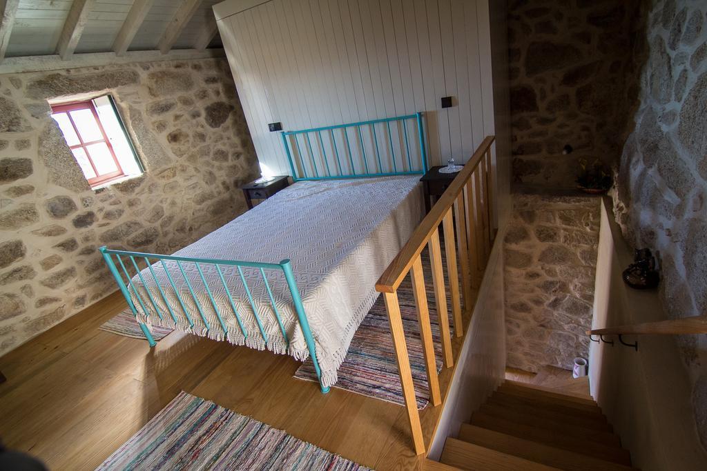 Casas Dos Avos Guest House Vale de Cambra Bilik gambar