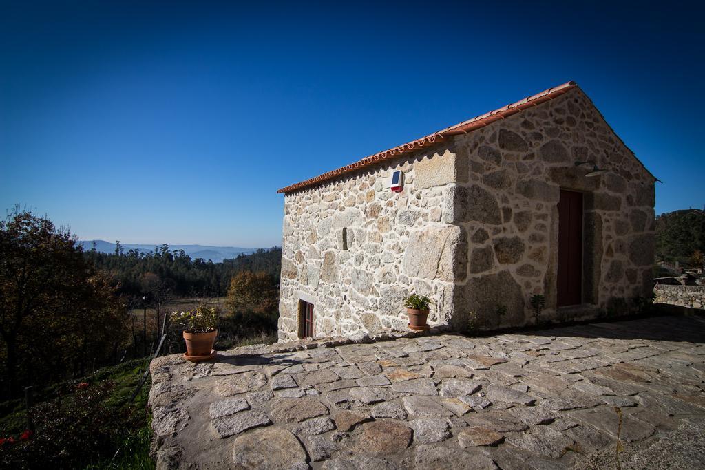 Casas Dos Avos Guest House Vale de Cambra Bilik gambar